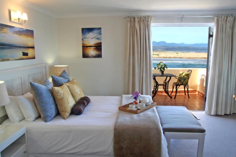 Milkwood Manor On Sea Bed & Breakfast Plettenberg Bay Exterior photo